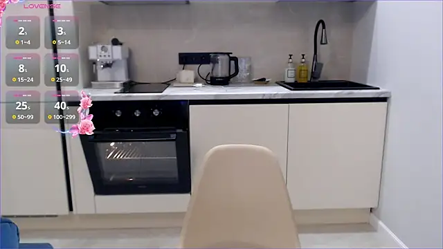 re jeena online show from 12/22/24, 12:16