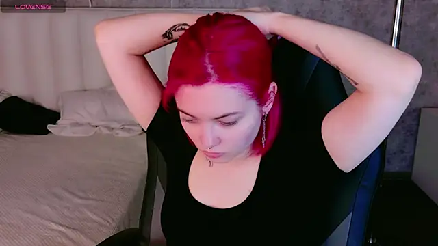 Lisa Adam online show from 12/12/24, 04:15