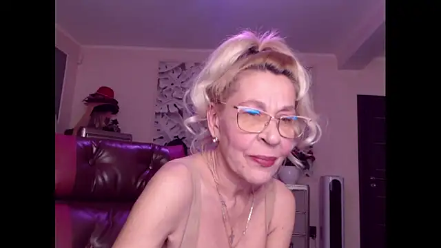 HornyMilf 555 online show from 10/07/25, 12:46