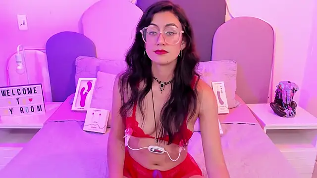 SophieGomez22 online show from 01/07/25, 05:42