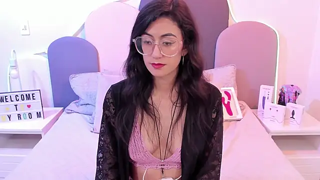 SophieGomez22 online show from 01/18/25, 02:33