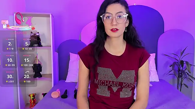 SophieGomez22 online show from 09/18/25, 11:34