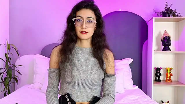 SophieGomez22 online show from 06/07/26, 11:14