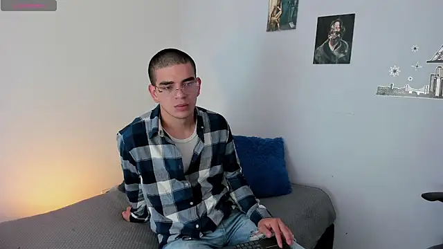 Ares Johnson online show from 01/03/25, 01:58