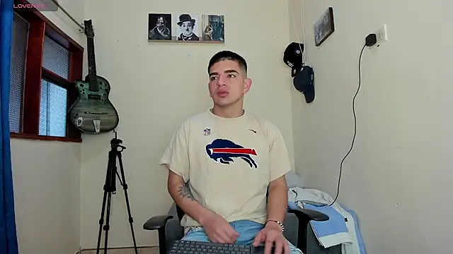 Ares Johnson online show from 01/28/25, 02:31