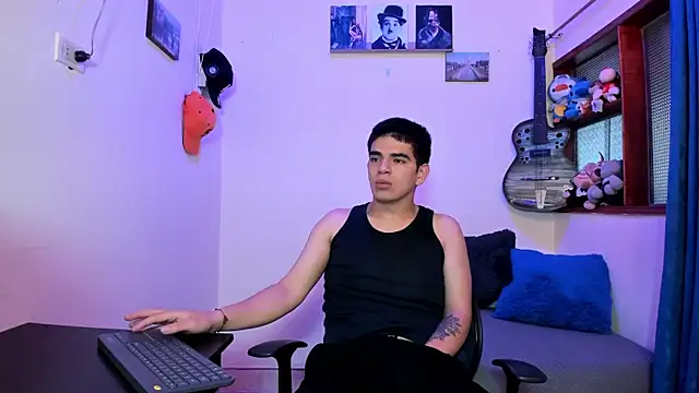 Ares Johnson online show from 02/24/25, 12:59