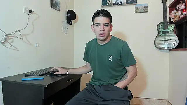 Ares Johnson online show from 03/12/25, 11:31