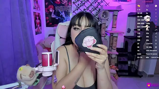 MaddyFooxx online show from 07/28/26, 12:51