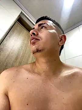 DanielGomez9 online show from 12/02/24, 02:42