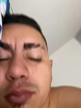 DanielGomez9 online show from 01/05/25, 02:41