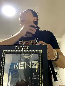 DanielGomez9 online show from 09/29/25, 02:22