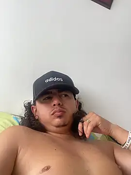 DanielGomez9 online show from 07/11/26, 02:53