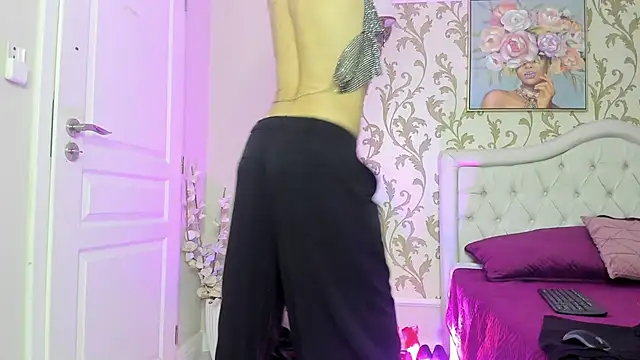 RosaCatalleya online show from 01/11/25, 12:07