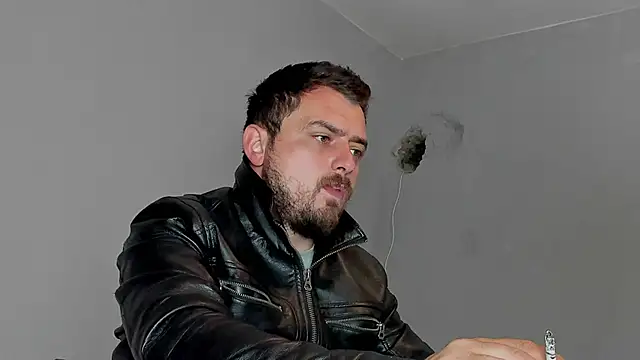 Snapshot of Master_Mark_Wayne chatting on 10/26/25, 12:11 Master Mark Wayne online show from 10/26/25, 12:11