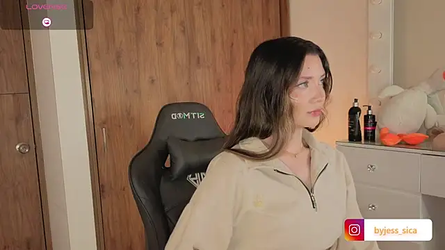 jessy  01 online show from 10/01/25, 01:44