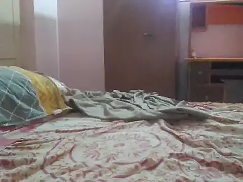 Snapshot of boobytsa chatting on 02/25/25, 01:52 boobytsa online show from 02/25/25, 01:52