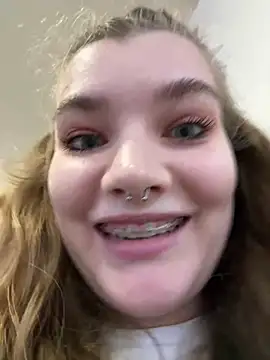 Snapshot of Holy_Tereza chatting on 12/06/24, 03:44 Holy Tereza online show from 12/06/24, 03:44