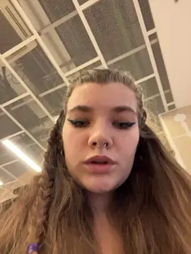 Snapshot of Holy_Tereza chatting on 01/14/26, 03:39 Holy Tereza online show from 01/14/26, 03:39