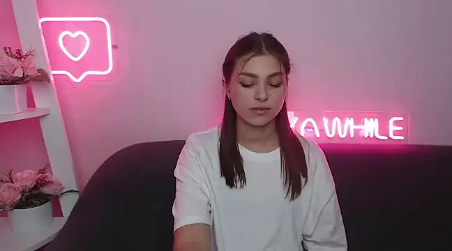 MilanaAngelAs online show from 12/12/24, 08:47