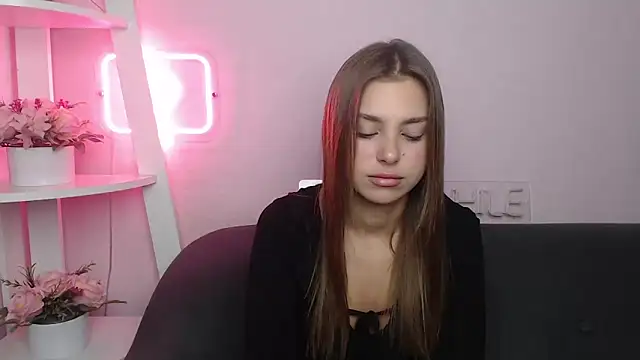 MilanaAngelAs online show from 10/13/25, 08:31