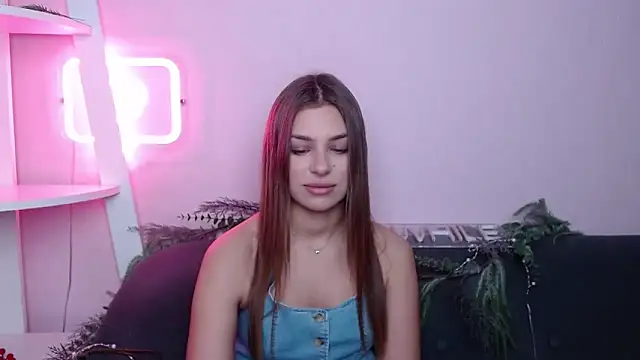 MilanaAngelAs online show from 02/09/26, 05:55