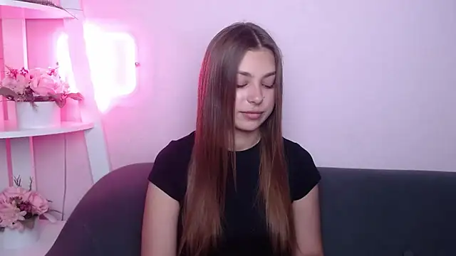 MilanaAngelAs online show from 07/04/26, 04:40
