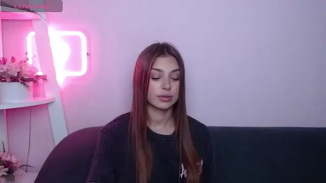 MilanaAngelAs online show from 07/17/26, 04:52