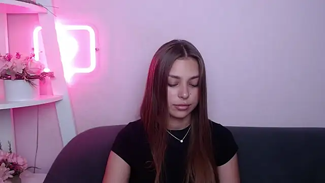 MilanaAngelAs online show from 07/20/26, 10:39