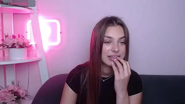MilanaAngelAs online show from 07/30/26, 04:44
