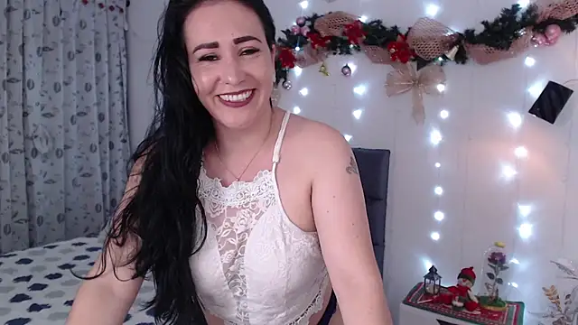 miawilson 1 online show from 12/18/24, 05:26
