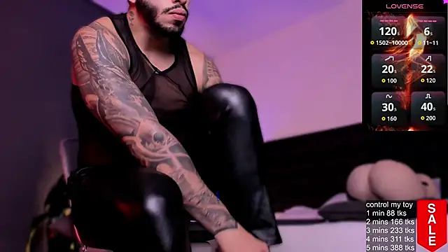 Snapshot of Matt_Ferrer chatting on 10/10/25, 08:08 Matt Ferrer online show from 10/10/25, 08:08