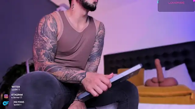 Snapshot of Matt_Ferrer chatting on 10/12/25, 08:08 Matt Ferrer online show from 10/12/25, 08:08