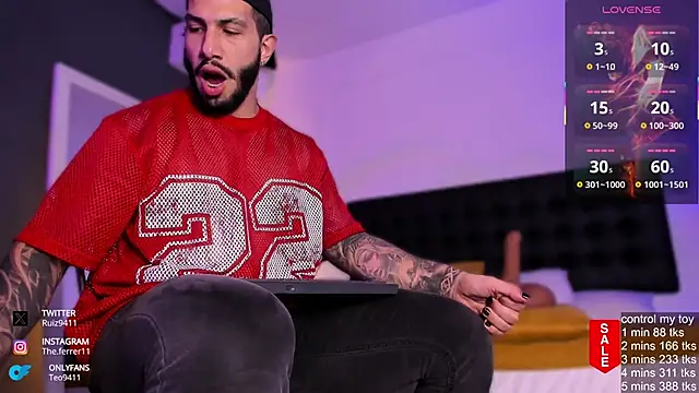 Snapshot of Matt_Ferrer chatting on 10/13/25, 08:42 Matt Ferrer online show from 10/13/25, 08:42