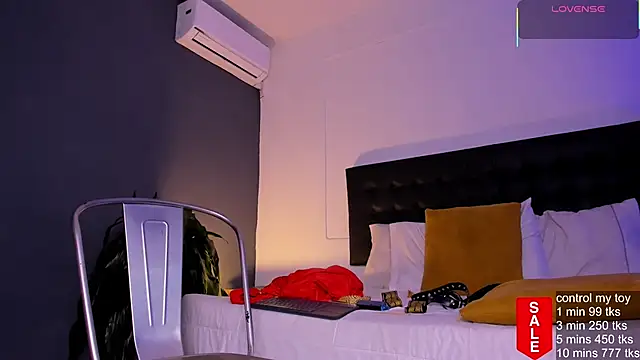 Snapshot of Matt_Ferrer chatting on 10/26/25, 08:15 Matt Ferrer online show from 10/26/25, 08:15