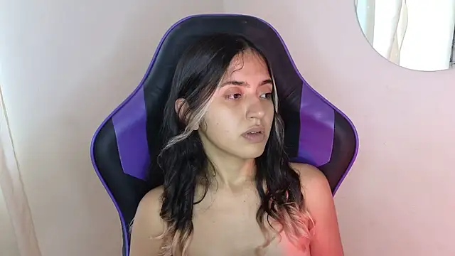 Snapshot of ViolettaSummer chatting on 02/01/25, 09:08 ViolettaSummer online show from 02/01/25, 09:08