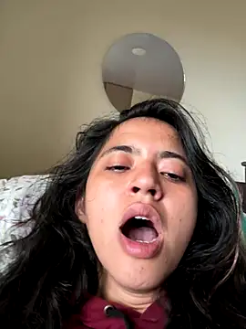 ViolettaSummer online show from 12/13/25, 10:26