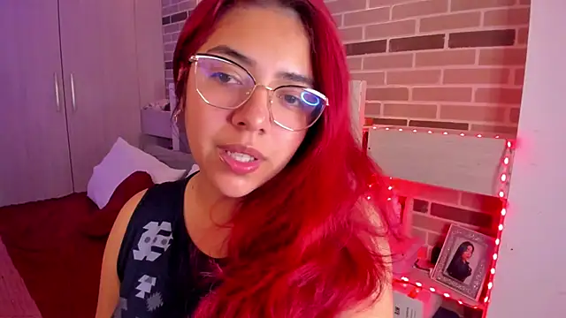 Rousse Collinss online show from 12/24/24, 04:44