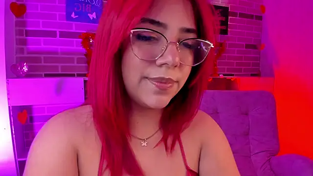 Rousse Collinss online show from 02/21/25, 04:07