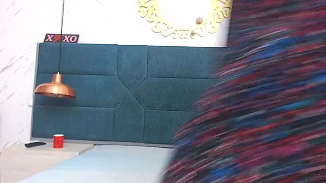 Snapshot of chanel_grant chatting on 11/28/25, 09:06 chanel grant online show from 11/28/25, 09:06