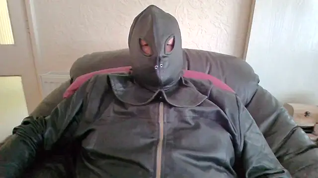 Leatherman63 online show from 07/04/26, 06:19