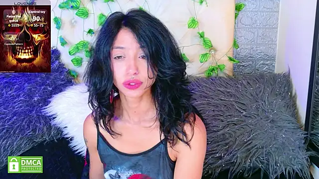 Snapshot of REDHOTTER_ chatting on 12/02/25, 08:26 REDHOTTER online show from 12/02/25, 08:26