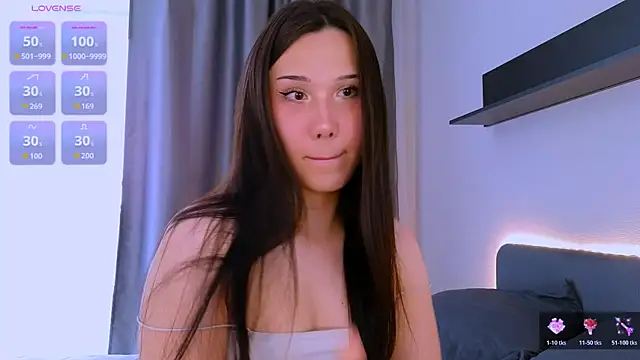 Kaia Sunshine Mia online show from 05/20/26, 12:11