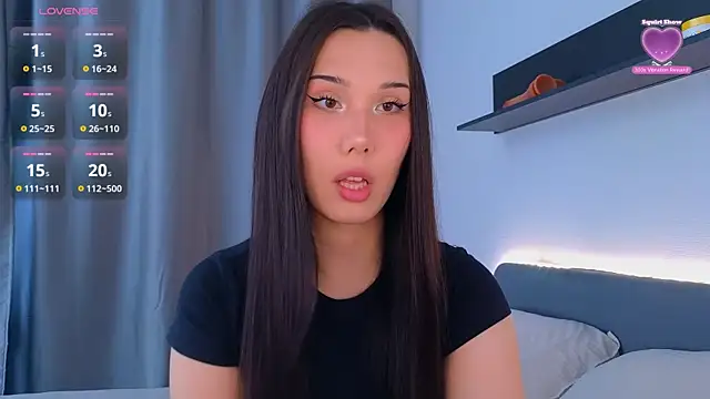 Kaia Sunshine Mia online show from 06/19/26, 02:32
