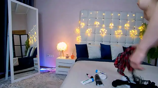 NicoleRosss online show from 01/23/25, 11:26
