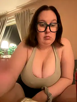 Misssmilf online show from 10/24/25, 05:31