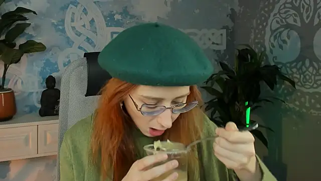 Orianna Fox online show from 12/30/24, 01:03