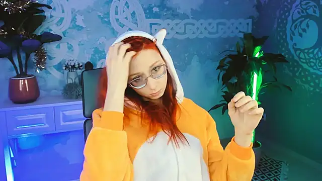 Orianna Fox online show from 01/11/25, 07:49