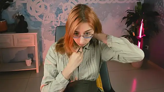 Orianna Fox online show from 03/20/25, 10:10