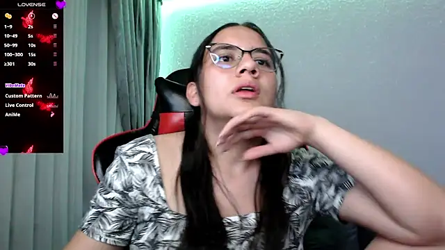 Snapshot of Lexyevans chatting on 12/04/24, 11:57 Lexyevans online show from 12/04/24, 11:57