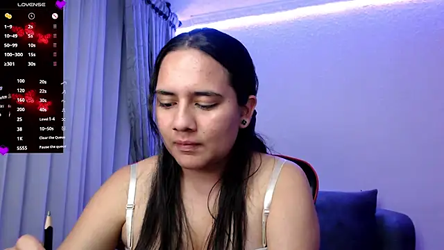 Snapshot of Lexyevans chatting on 12/06/24, 11:36 Lexyevans online show from 12/06/24, 11:36